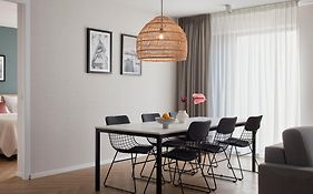 YAYS Amsterdam Docklands